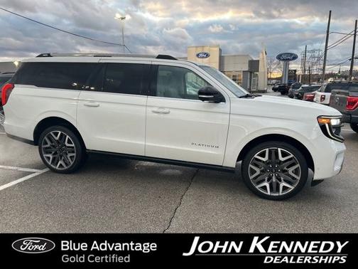 2025 Ford Expedition PLATINUM