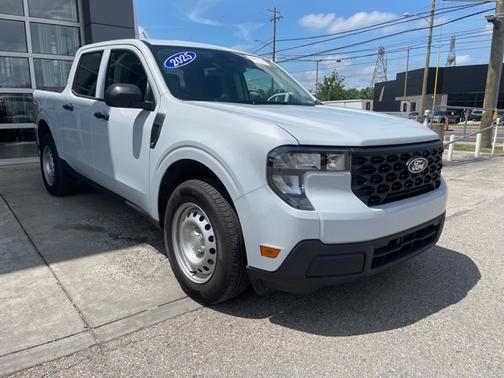 2025 Ford Maverick XL