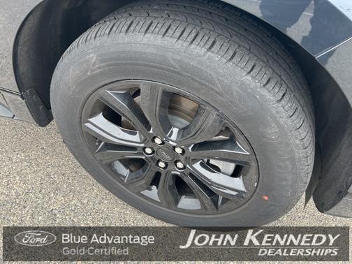 2024 Ford Edge SE