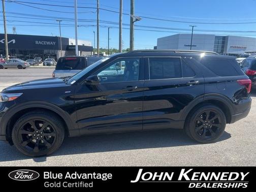 AGATE BLACK METALLIC 2023 Ford Explorer ST-LINE