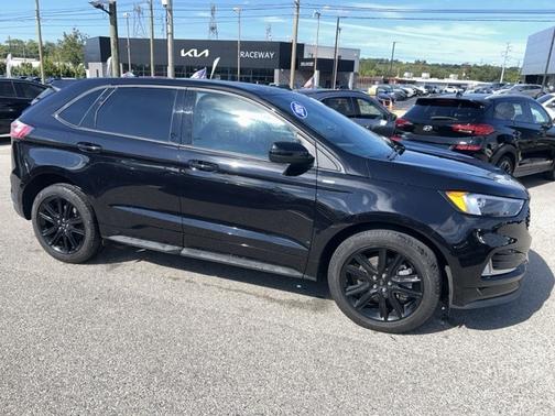 2024 Ford Edge ST LINE