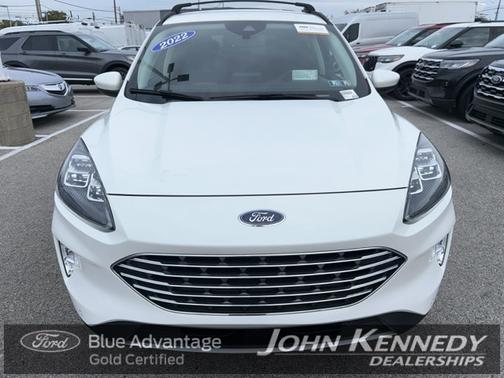 2022 Ford Escape TITANIUM