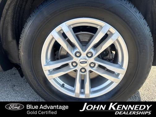 CARBONIZED GRAY METALLIC 2023 Ford Explorer XLT