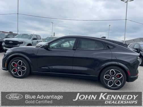 2022 Ford Mustang Mach-E GT
