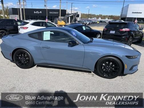 2025 Ford Mustang ECOBOOST