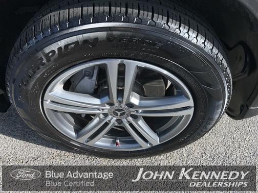 2022 Mercedes-Benz GLC 300 BASE