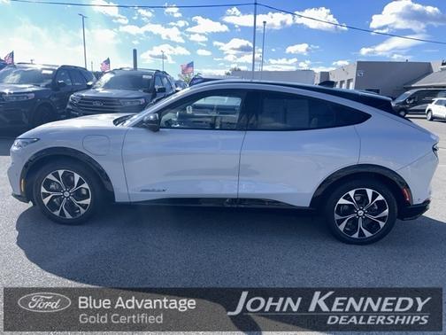 2021 Ford Mustang Mach-E PREMIUM