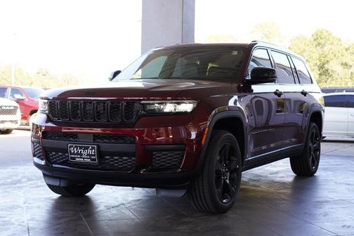 2025 Jeep Grand Cherokee L Laredo