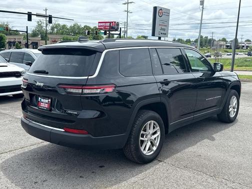 2023 Jeep Grand Cherokee L Laredo