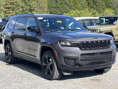 2025 Jeep Grand Cherokee L Laredo
