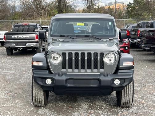 2022 Jeep Wrangler Unlimited Sport