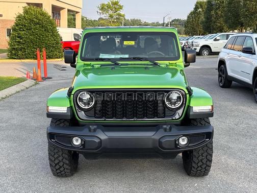 2025 Jeep Gladiator Sport