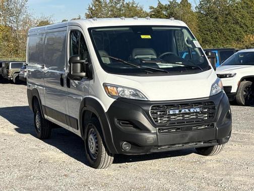2026 RAM ProMaster 1500 Low Roof