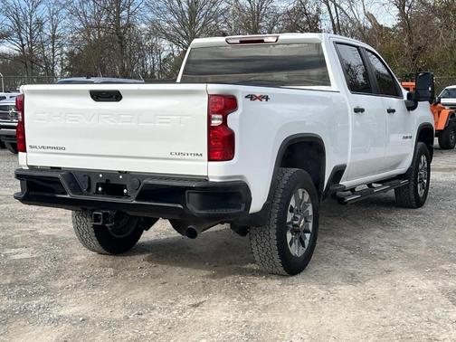 2023 Chevrolet Silverado 2500 Custom