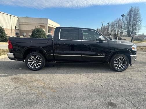 2025 RAM 1500 Limited