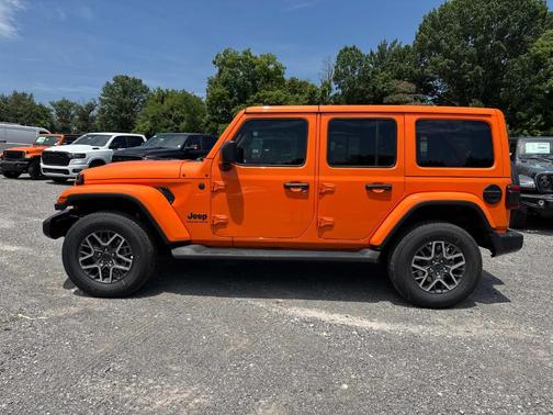 2025 Jeep Wrangler Sahara