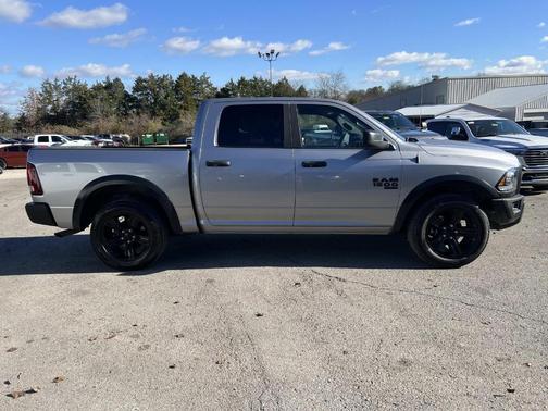 2024 RAM 1500 Classic SLT