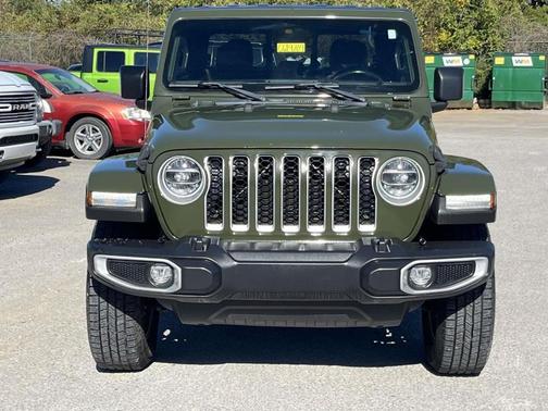 2021 Jeep Gladiator Overland