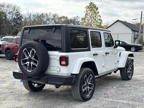 2024 Jeep Wrangler 4xe Sport