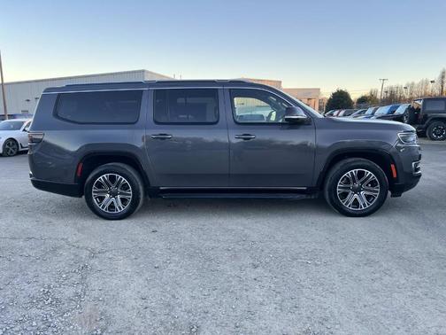 2023 Jeep Wagoneer L Series II
