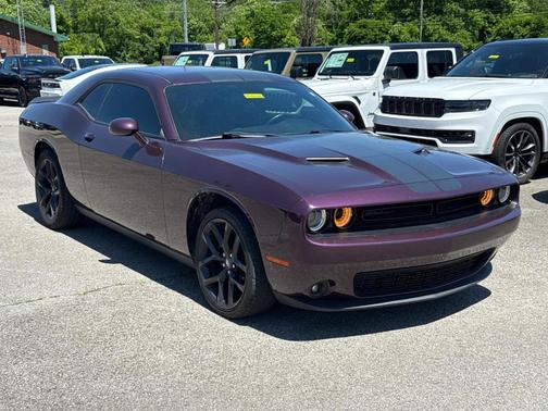 2020 Dodge Challenger SXT