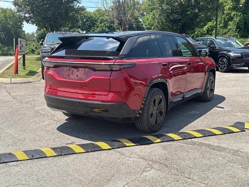 2025 Jeep Wagoneer S Launch Edition