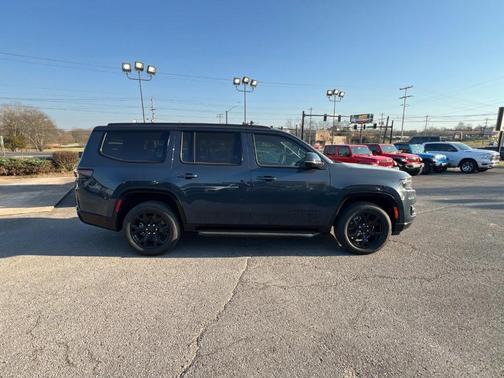 2025 Jeep Wagoneer Series II