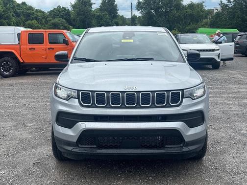 2025 Jeep Compass Sport