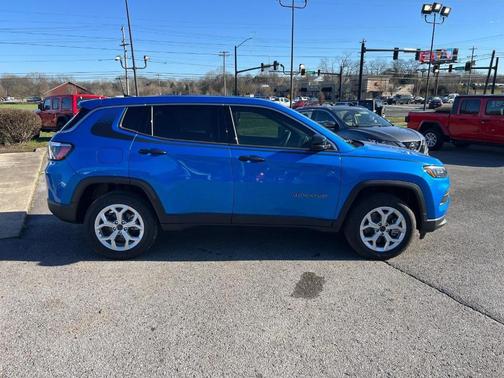 2025 Jeep Compass Sport