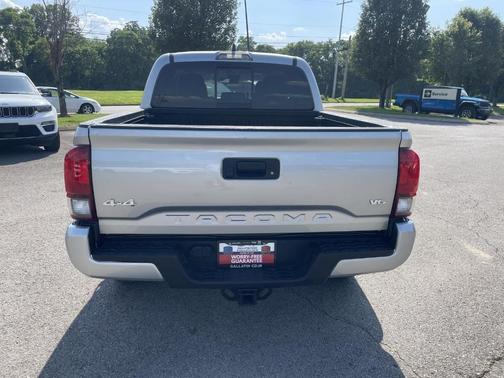 2022 Toyota Tacoma SR5