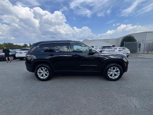 2023 Jeep Grand Cherokee Limited