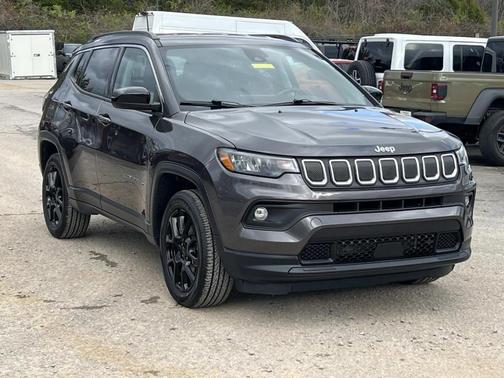 2022 Jeep Compass Latitude Lux
