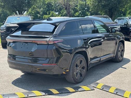 2025 Jeep Wagoneer S Launch Edition