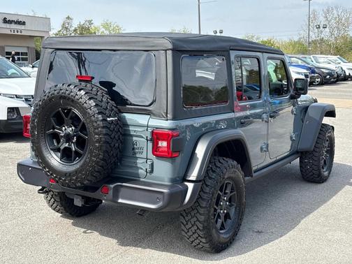 2025 Jeep Wrangler 4xe Sport