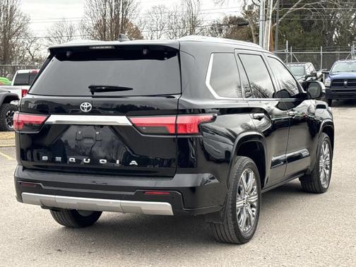 2024 Toyota Sequoia Capstone