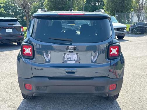 2023 Jeep Renegade Latitude