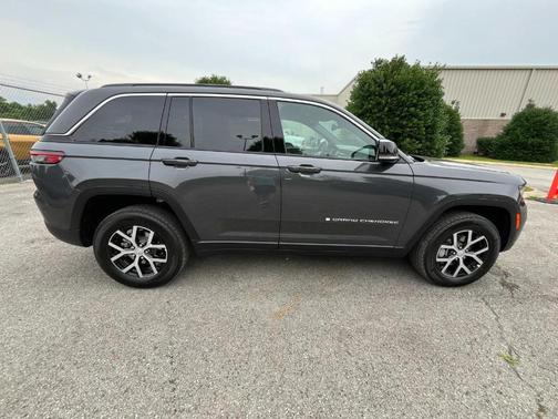 2025 Jeep Grand Cherokee Limited