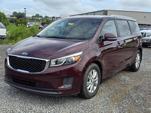 2017 Kia Sedona LX