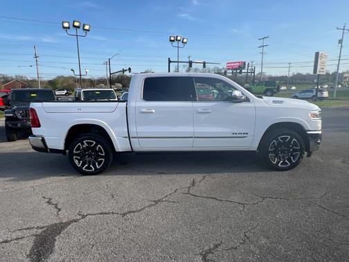 2025 RAM 1500 Limited
