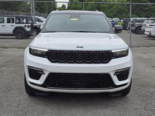 2025 Jeep Grand Cherokee Summit