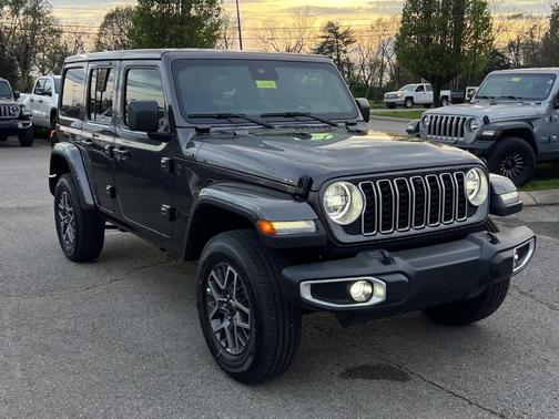 2025 Jeep Wrangler Sahara