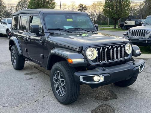 2025 Jeep Wrangler Sahara