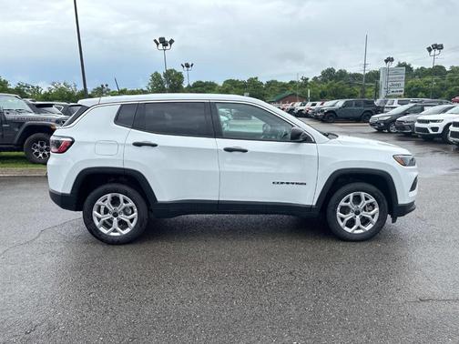 2025 Jeep Compass Sport
