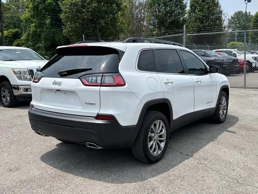 2022 Jeep Cherokee Latitude Lux