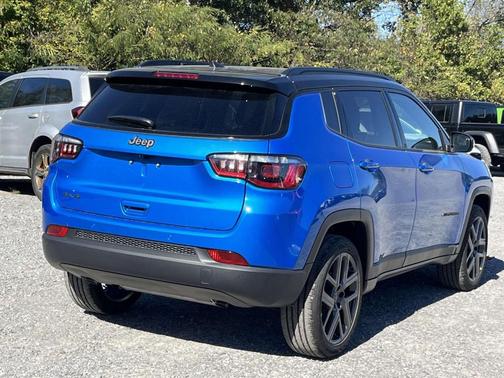 2026 Jeep Compass Limited Altitude