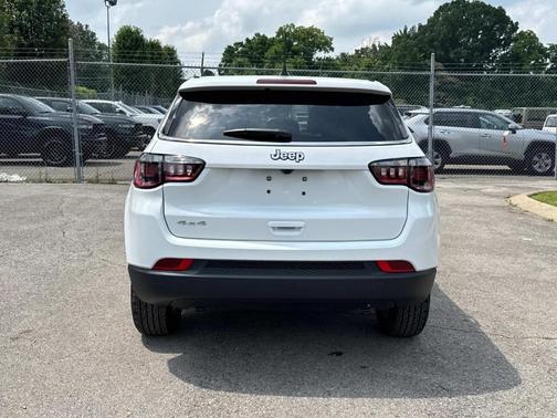 2025 Jeep Compass Sport