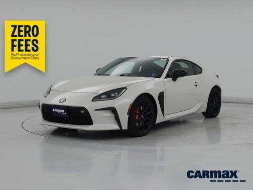 White 2024 Toyota GR86 Premium