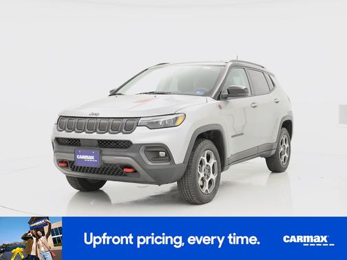 Silver 2022 Jeep Compass Trailhawk