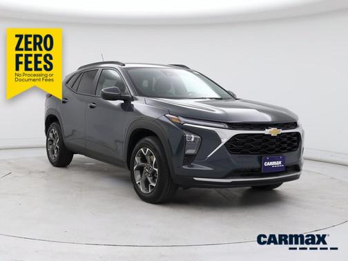 Green 2025 Chevrolet Trax LT