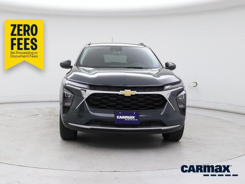 Green 2025 Chevrolet Trax LT